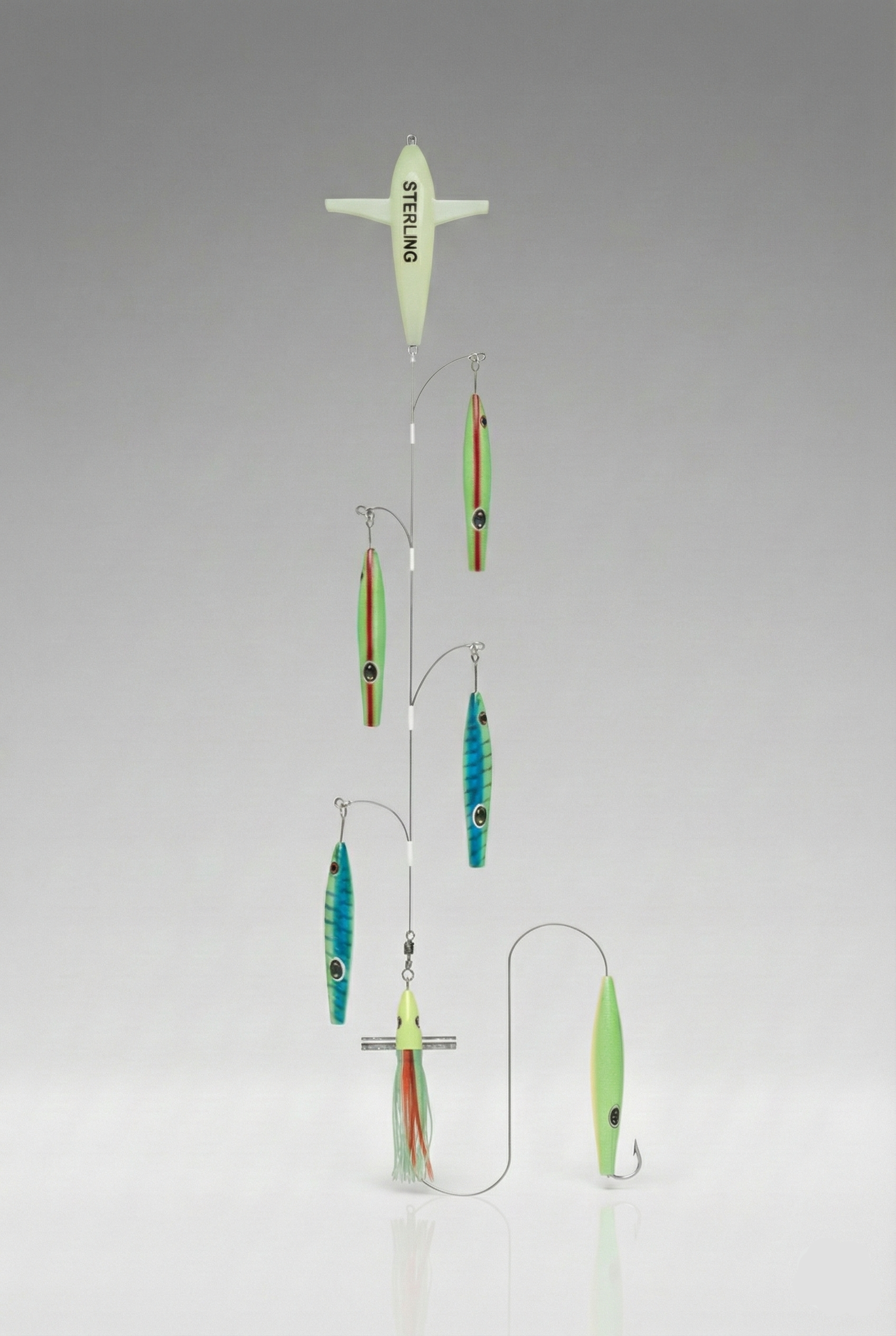 Señuelo Cedar Marea Completo color Lumo con estructura de titanio para curricán de superficie.