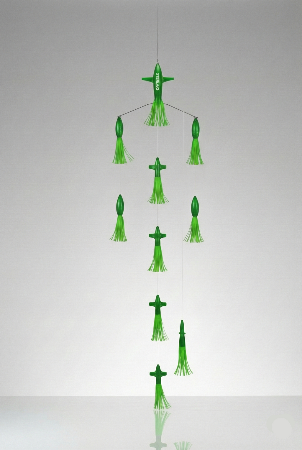 Señuelo de pesca profesional Rastreador del Caos color Verde, ideal para curricán de superficie y túnidos.