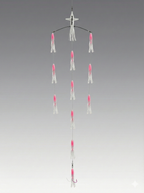 Señuelo de pesca de superficie Sterling Diamante Blanco para máxima visibilidad en el ataque de túnidos.